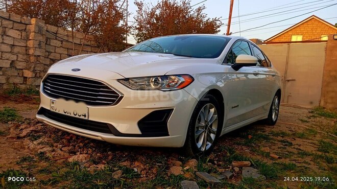 Ford Fusion (North America) 2019, 46,671 km - 2.0 л - Bakı