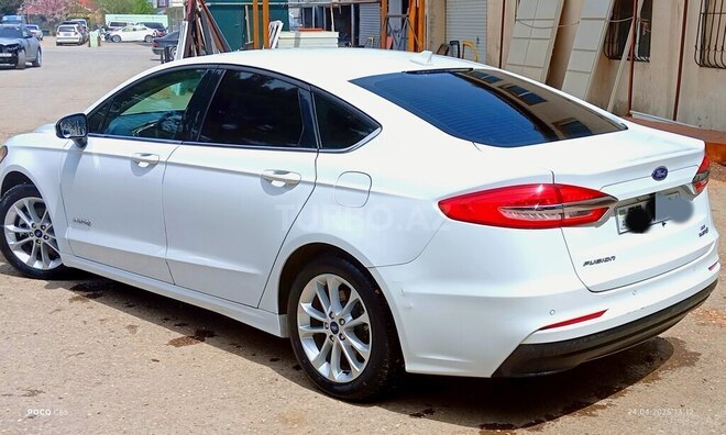 Ford Fusion (North America) 2019, 46,671 km - 2.0 л - Bakı