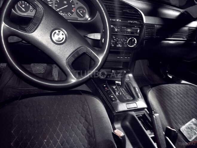 BMW 320 1992, 270,000 km - 2.0 l - Bakı