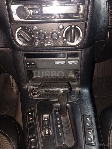 BMW 320 1992, 270,000 km - 2.0 l - Bakı
