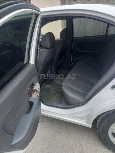Hyundai Elantra 2003, 345,000 km - 2.0 l - Bakı
