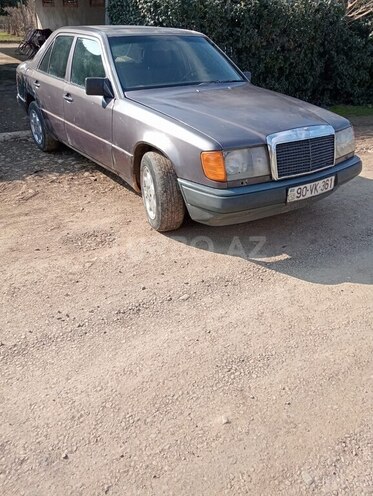Mercedes E 230 1993, 115,000 km - 2.3 l - Cəlilabad