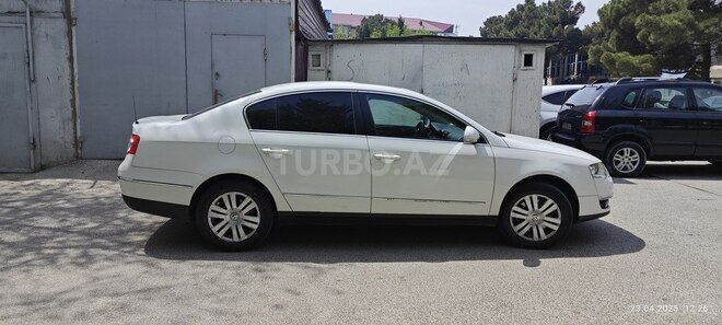 Volkswagen Passat 2009, 319,500 km - 1.8 l - Sumqayıt