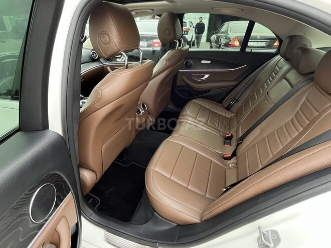 Mercedes E 200 d 2016, 170,000 km - 2.0 л - Bakı