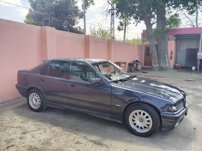 BMW 316 1998, 165,000 km - 1.6 l - Gəncə