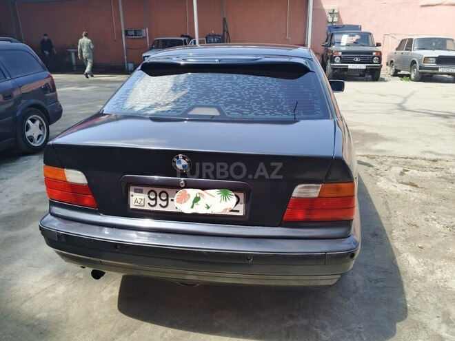 BMW 316 1998, 165,000 km - 1.6 l - Gəncə