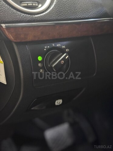 Mercedes GL 500 4MATIC 2009, 224,000 km - 4.7 л - Bakı