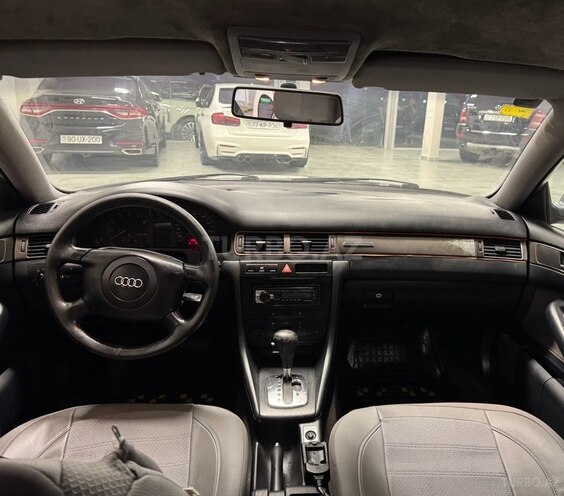Audi A6 1999, 288,000 km - 2.4 l - Bakı