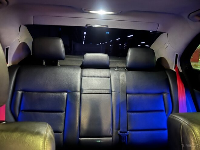 Mercedes E 350 2010, 279,000 km - 3.5 l - Gəncə