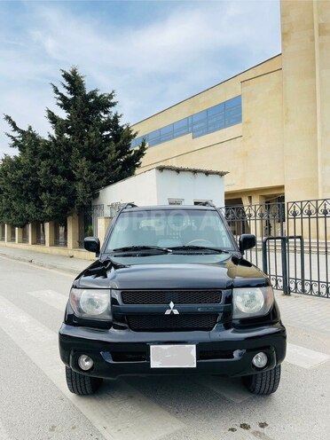 Mitsubishi Pajero io 2000, 260,000 km - 1.8 l - Bakı