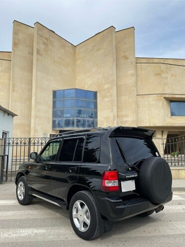 Mitsubishi Pajero io 2000, 260,000 km - 1.8 l - Bakı