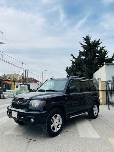 Mitsubishi Pajero io 2000, 260,000 km - 1.8 l - Bakı