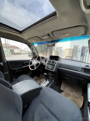 Mitsubishi Pajero io 2000, 260,000 km - 1.8 l - Bakı