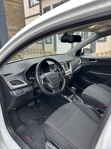 Hyundai Accent 2019, 135,000 km - 1.4 l - Bakı