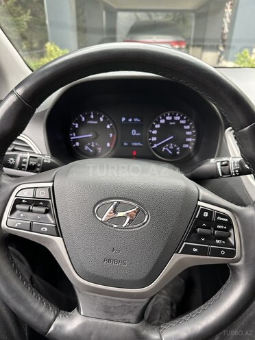 Hyundai Accent 2019, 135,000 km - 1.4 l - Bakı