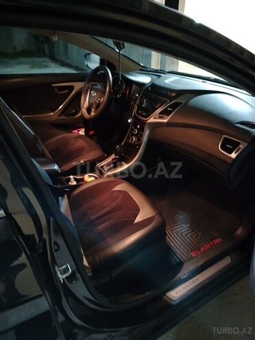 Hyundai Elantra 2016, 120,000 km - 1.8 l - Qazax