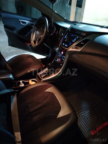 Hyundai Elantra 2016, 120,000 km - 1.8 l - Qazax