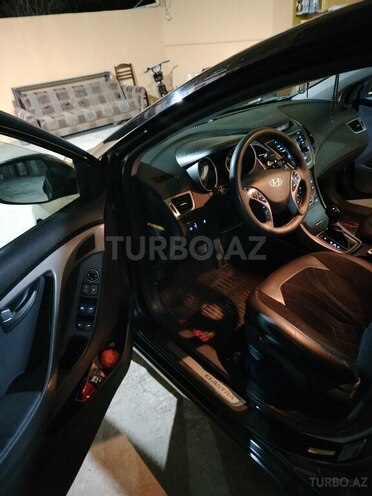 Hyundai Elantra 2016, 120,000 km - 1.8 l - Qazax