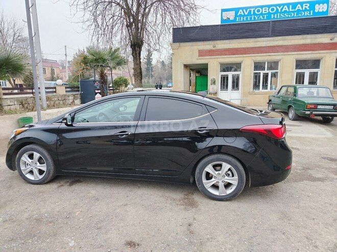 Hyundai Elantra 2016, 120,000 km - 1.8 l - Qazax