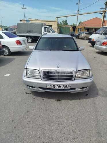 Mercedes C 200 1999, 286,000 km - 2.0 л - Bakı