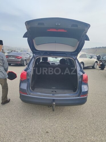 Opel Astra 2012, 250,000 km - 1.4 l - Bakı