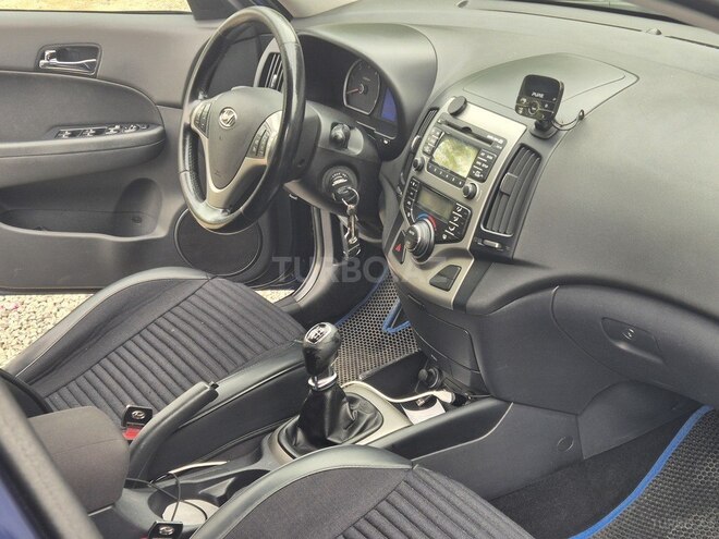 Hyundai i30 2011, 243,000 km - 1.6 l - Bakı
