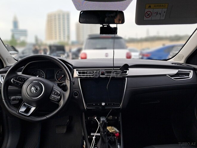 MG 5 2023, 28,000 km - 1.5 l - Bakı