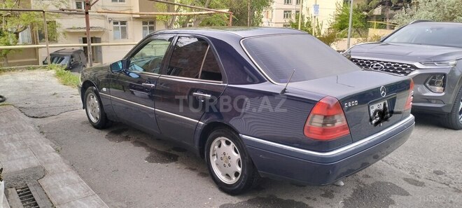 Mercedes E 200 1995, 382,000 km - 2.0 l - Bakı