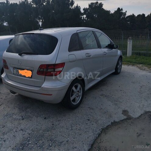 Mercedes B 180 2006, 324,100 km - 1.8 l - Bakı