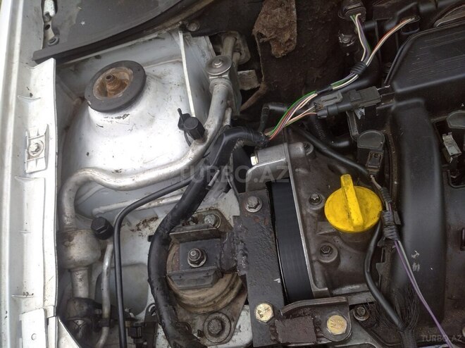 Renault Symbol 2007, 200,000 km - 1.4 l - Bakı