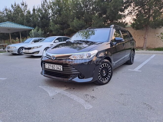 Toyota Corolla Fielder 2015, 133,000 km - 1.5 l - Bakı