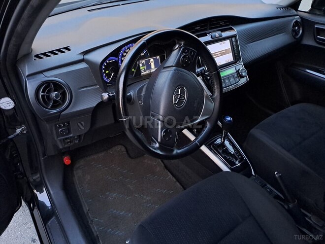 Toyota Corolla Fielder 2015, 133,000 km - 1.5 l - Bakı