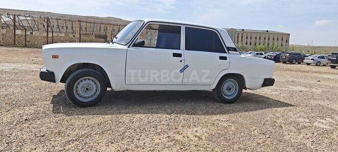 LADA (VAZ) 2107 2005, 95,000 km - 1.6 l - Bakı