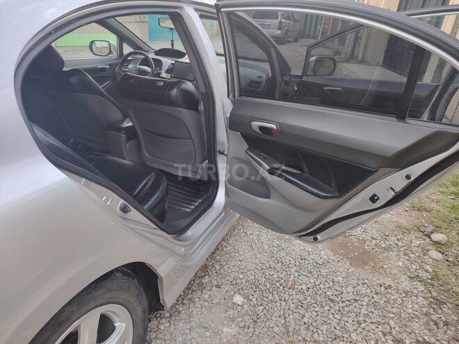 Honda Civic 2007, 380,000 km - 1.3 л - Bakı