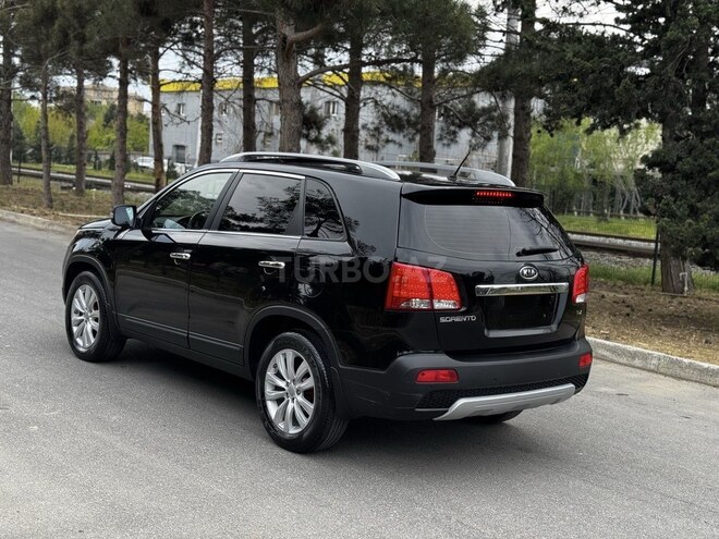 Kia Sorento 2011, 244,000 km - 2.0 l - Bakı