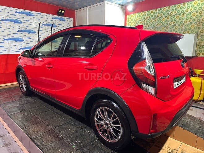 Toyota Aqua 2017, 94,000 km - 1.5 l - Bakı