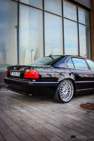 BMW 740 2001, 260,000 km - 4.4 l - Bakı