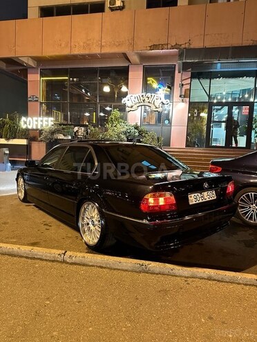 BMW 740 2001, 260,000 km - 4.4 l - Bakı