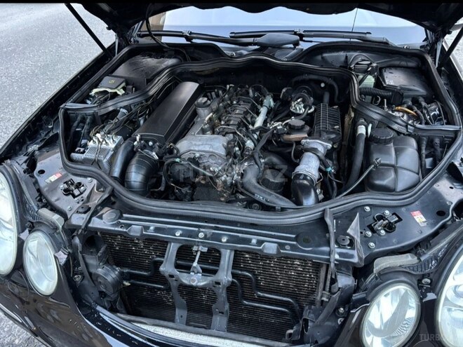 Mercedes E 270 2002, 512,000 km - 2.7 л - Bakı
