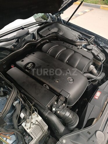 Mercedes E 220 d 2004, 460,000 km - 2.2 l - Bakı