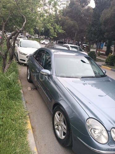 Mercedes E 220 d 2004, 460,000 km - 2.2 l - Bakı