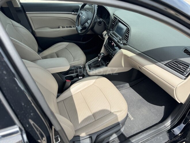 Hyundai Elantra 2017, 133,000 km - 2.0 л - Bakı