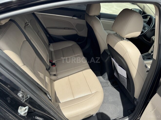 Hyundai Elantra 2017, 133,000 km - 2.0 л - Bakı