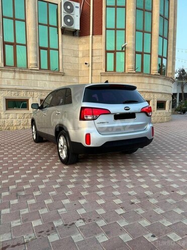 Kia Sorento 2013, 188,000 km - 2.0 l - Şirvan