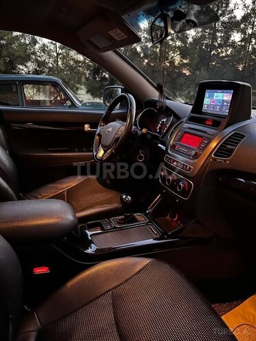 Kia Sorento 2013, 188,000 km - 2.0 l - Şirvan