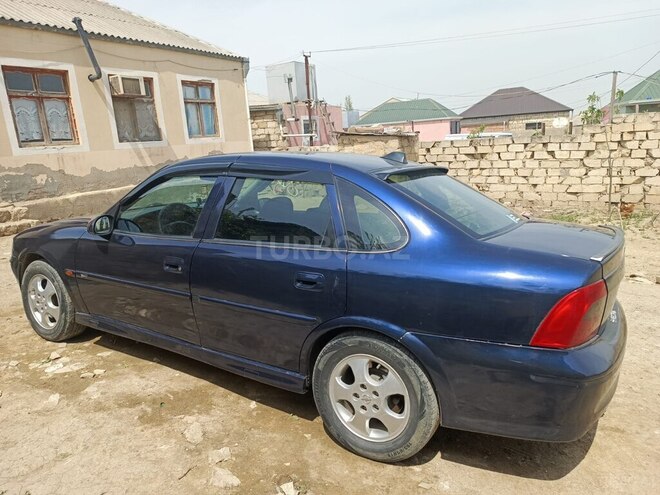 Opel Vectra 1999, 291,400 km - 1.6 l - Bakı