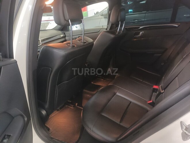 Mercedes E 350 4MATIC 2010, 153,200 km - 3.5 l - Bakı