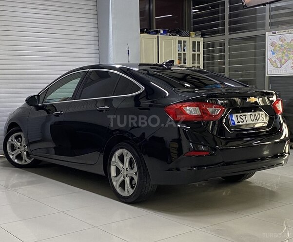 Chevrolet Cruze-10