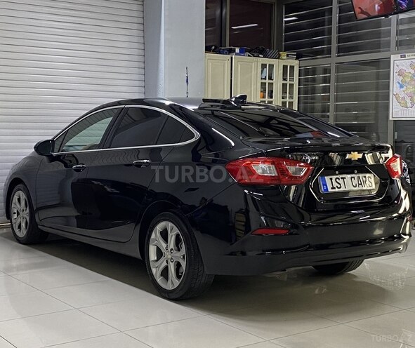 Chevrolet Cruze-8