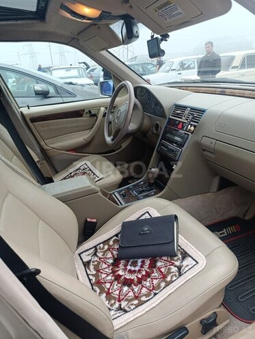 Mercedes C 230 1998, 263,867 km - 2.3 l - Bakı